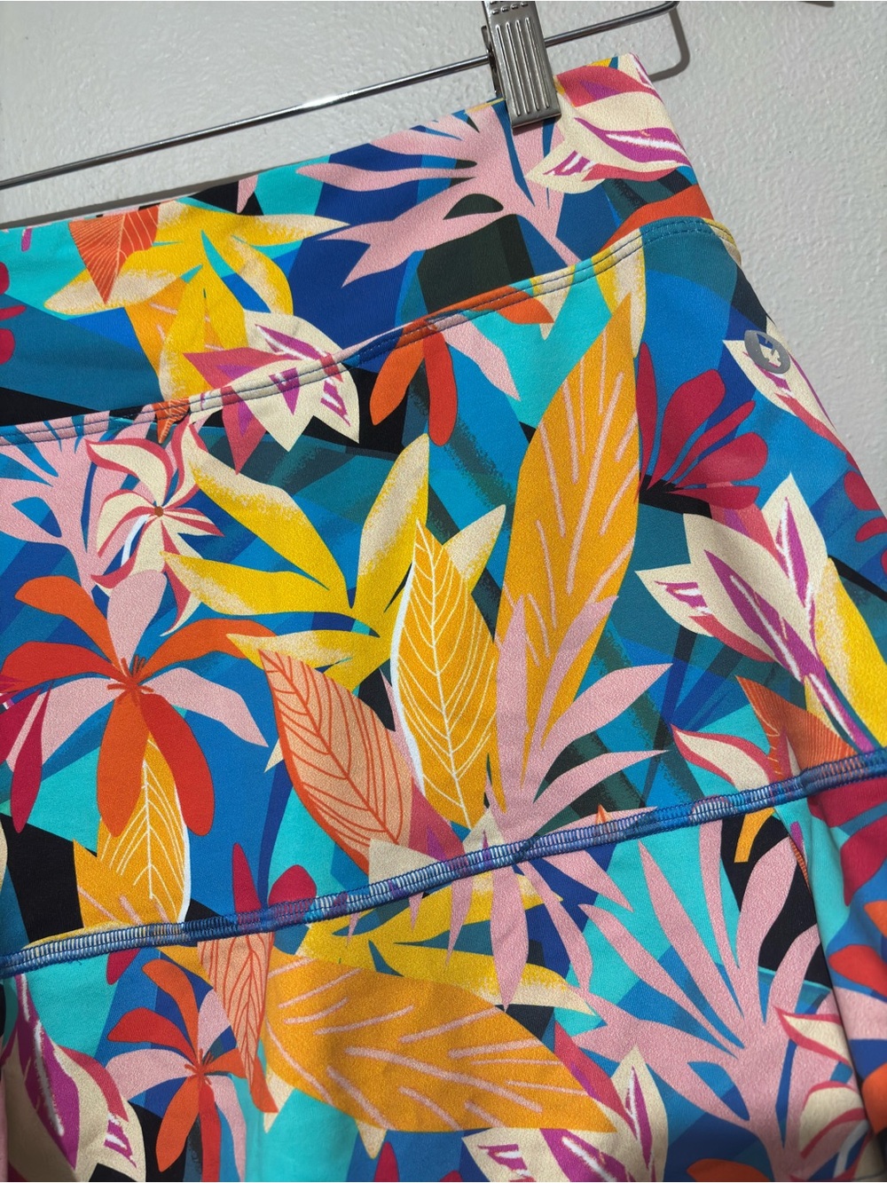 Dona Jo Tropical Multi-Color Flared Skort Skirt Size 1.5 Medium Pickleball golf - Picture 2 of 9